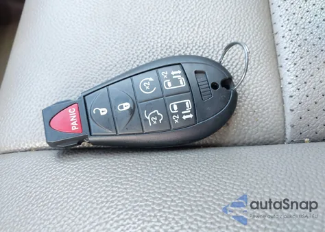 2014 Chrysler Town & Country Touring-L из США, поврежденный, VIN 2C4RC1CG8ER329328